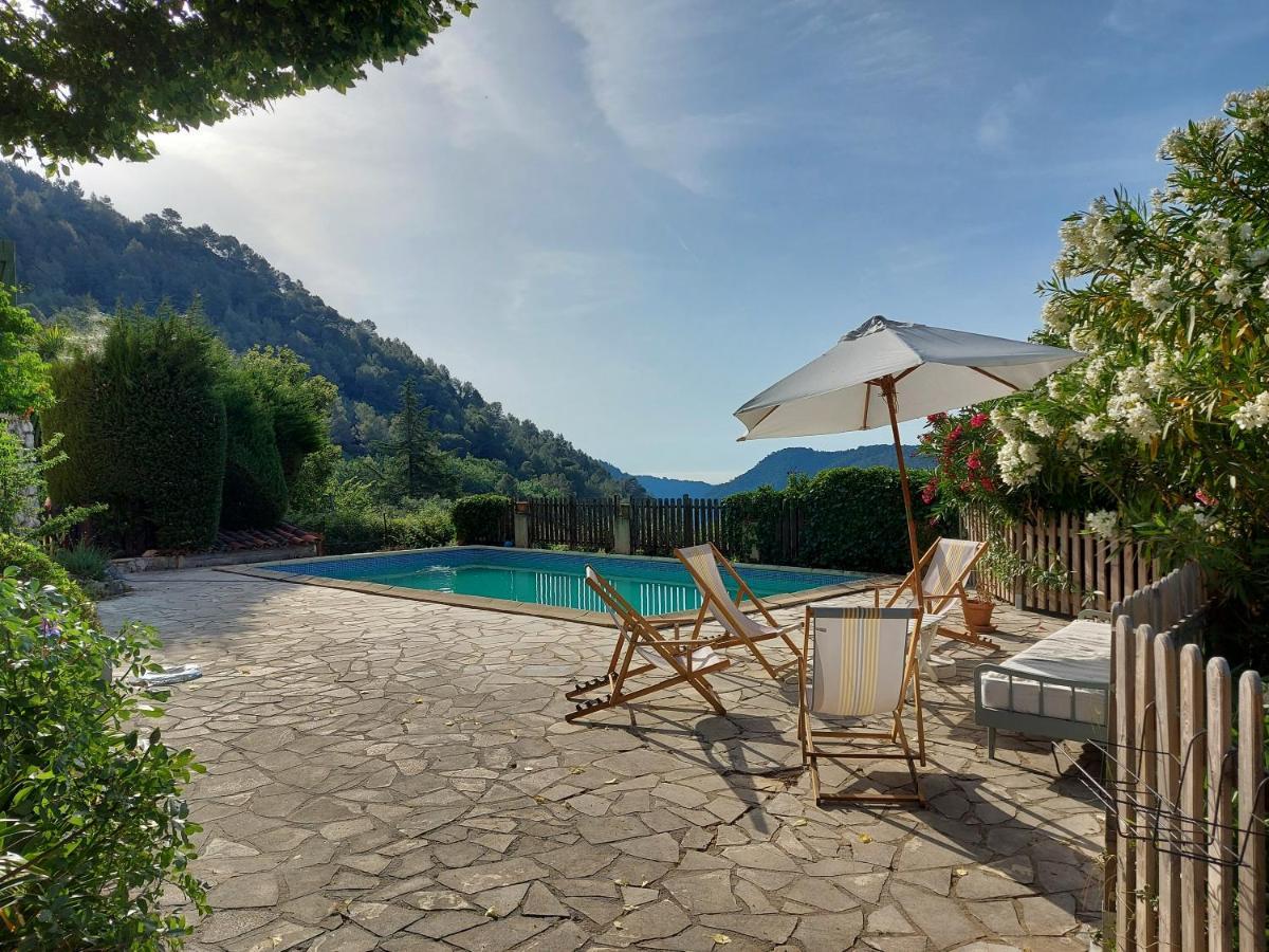 Maison A La Campagne Avec Spa Et Piscine Tourrettes-sur-Loup Exterior foto